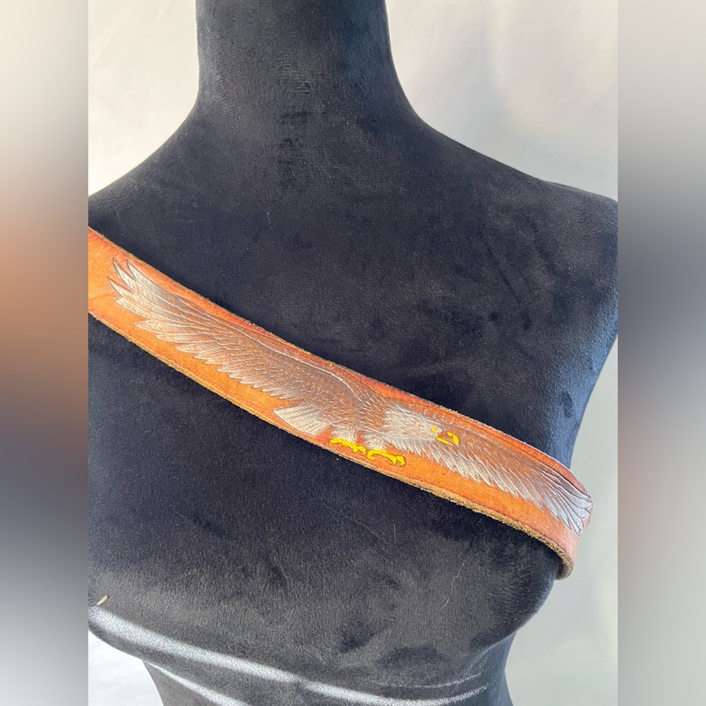 VTG‎ Eagle Leather Works Genuine Leather Belt Size 40 Colorful Embossed Eagle